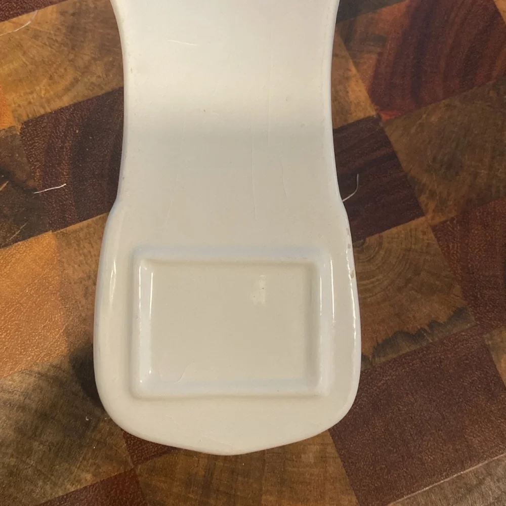 THL Ceramic White Spoon Rest